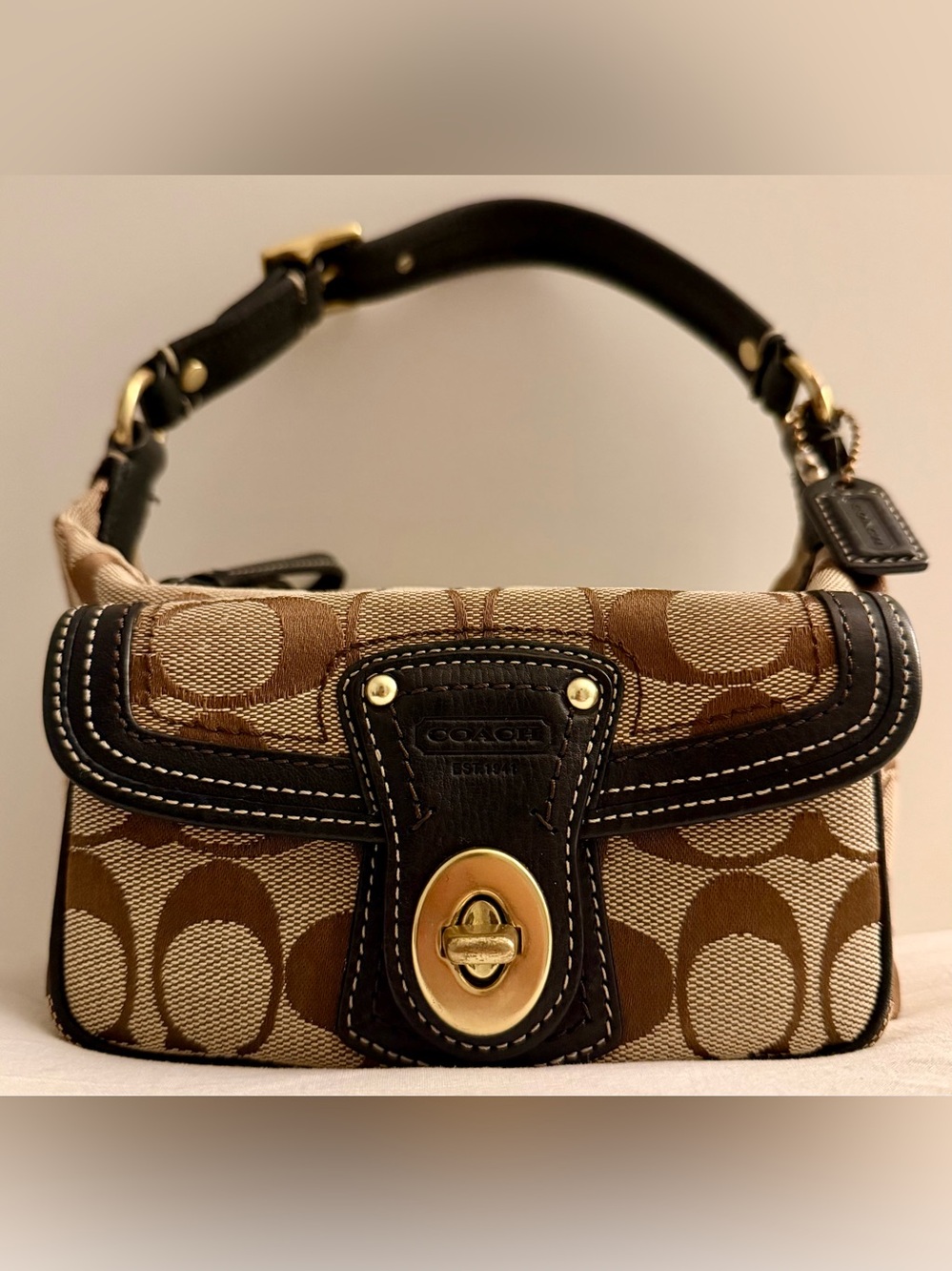 👑✅PRICE FIRM✅ Beautiful Brown COACH Legacy Signature CC Canvas Mini Bag - Picture 3 of 16